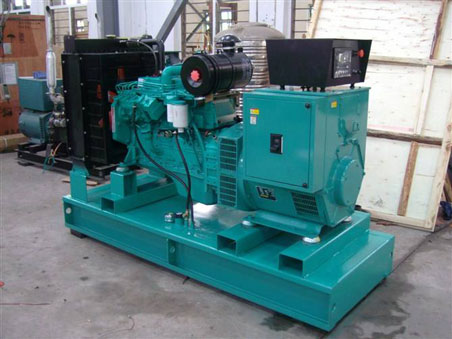 石屏200kw康明斯柴油发电机组图片 石屏200kw康明斯柴油发电机组图片